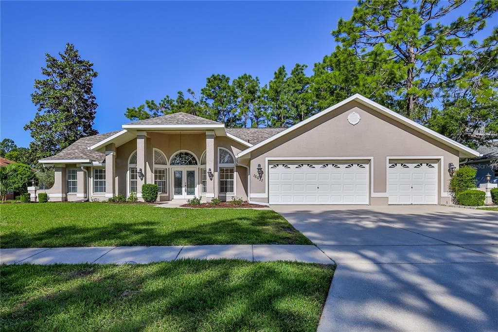 15031 SURREY BEND SPRING HILL, FL 34609
