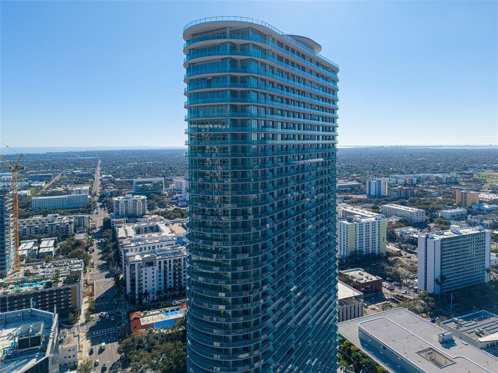 400 CENTRAL AVENUE UNIT 3606 ST PETERSBURG, FL 33701