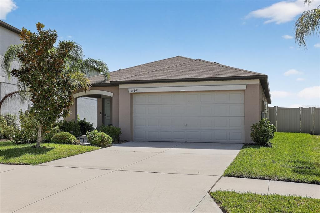 14441 TOUCH GOLD LANE SUN CITY CENTER, FL 33573