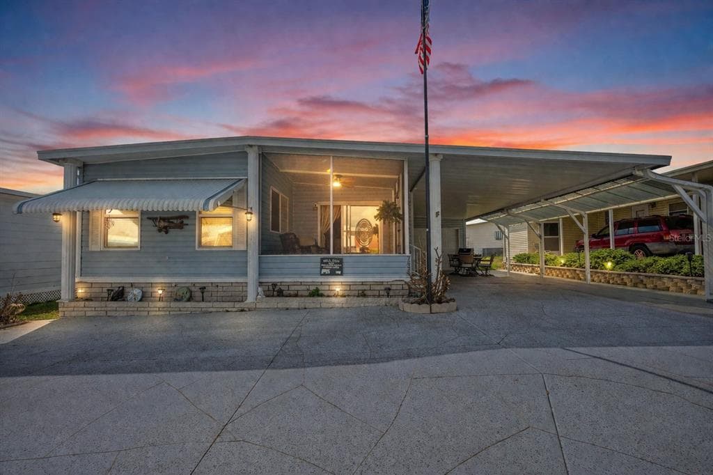 7135 EL DEWITT STREET ZEPHYRHILLS, FL 33541