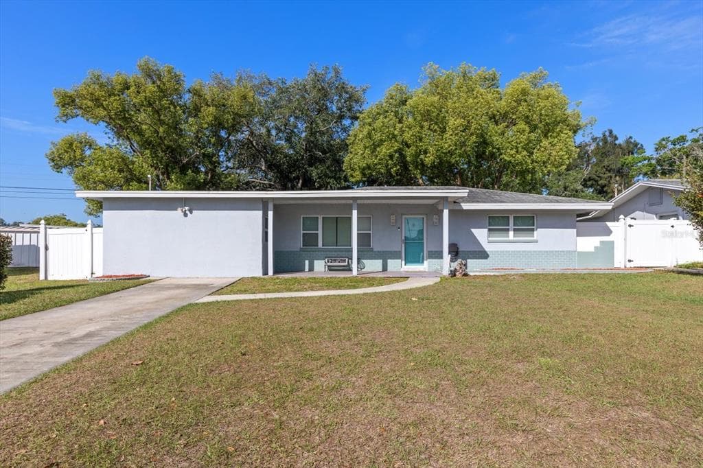 9940 108TH STREET SEMINOLE, FL 33772