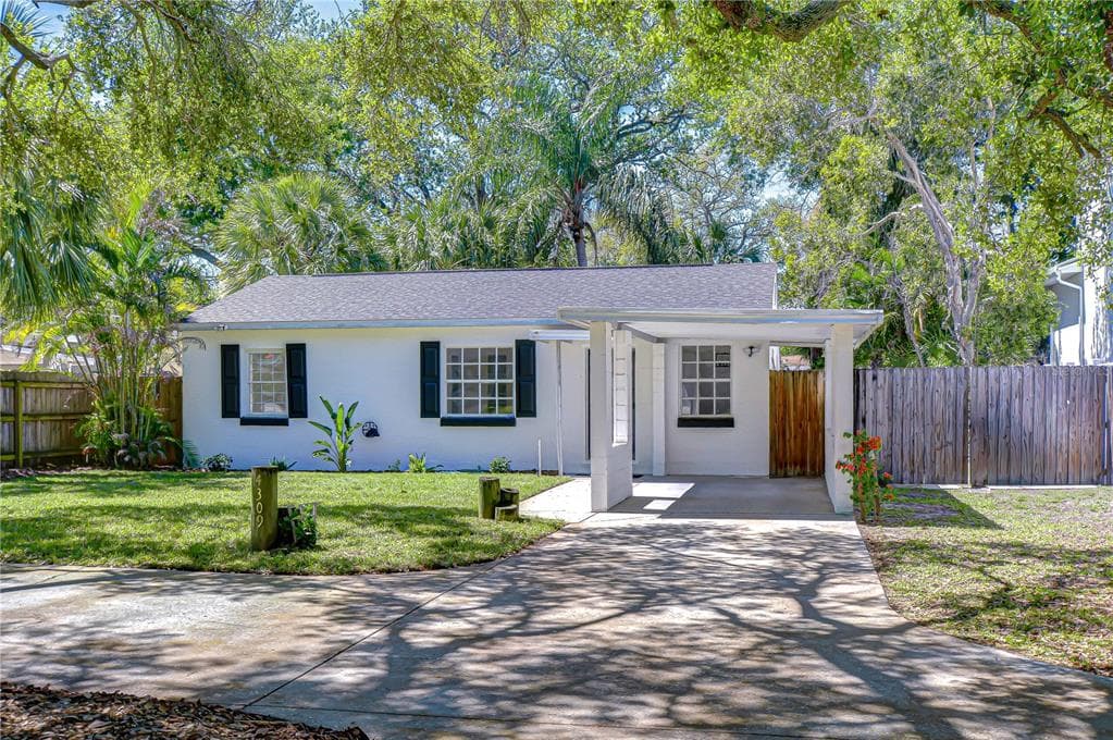 4309 S RENELLIE DRIVE TAMPA, FL 33611
