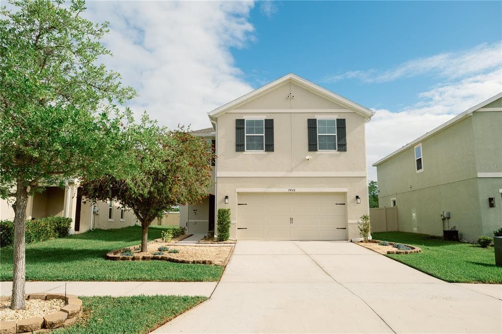 7426 TUSCAN BAY CIRCLE WESLEY CHAPEL, FL 33545