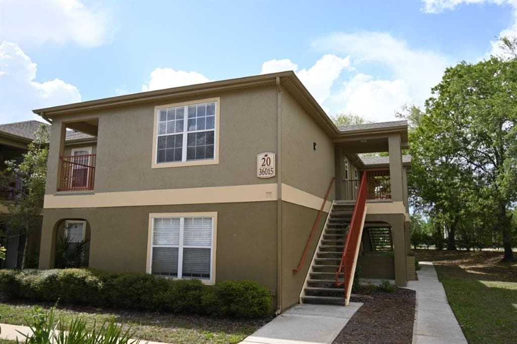 36015 DEER CREEK DRIVE UNIT 202 ZEPHYRHILLS, FL 33541