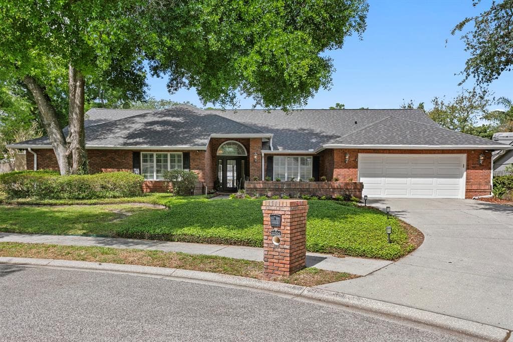 11504 MOFFAT PLACE TEMPLE TERRACE, FL 33617
