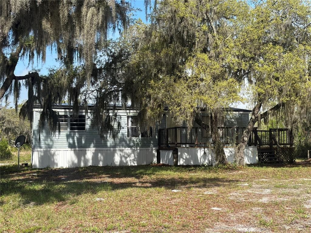 5230 WOODVILLE STREET LAKE WALES, FL 33859
