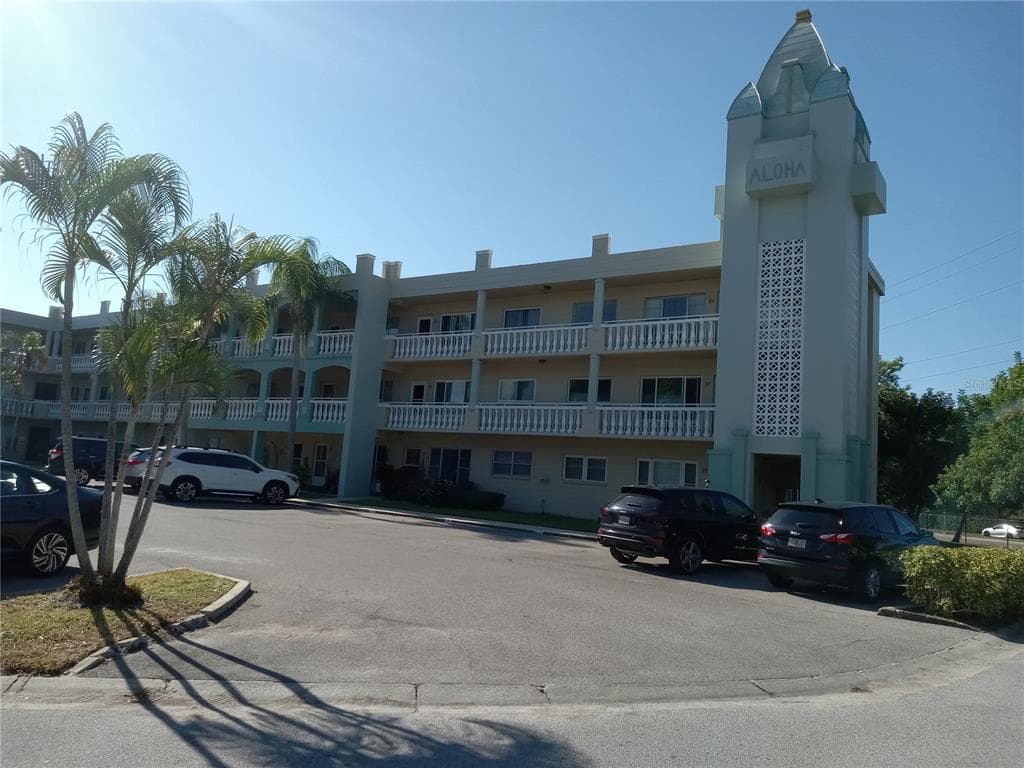 2331 FINLANDIA LANE UNIT 53