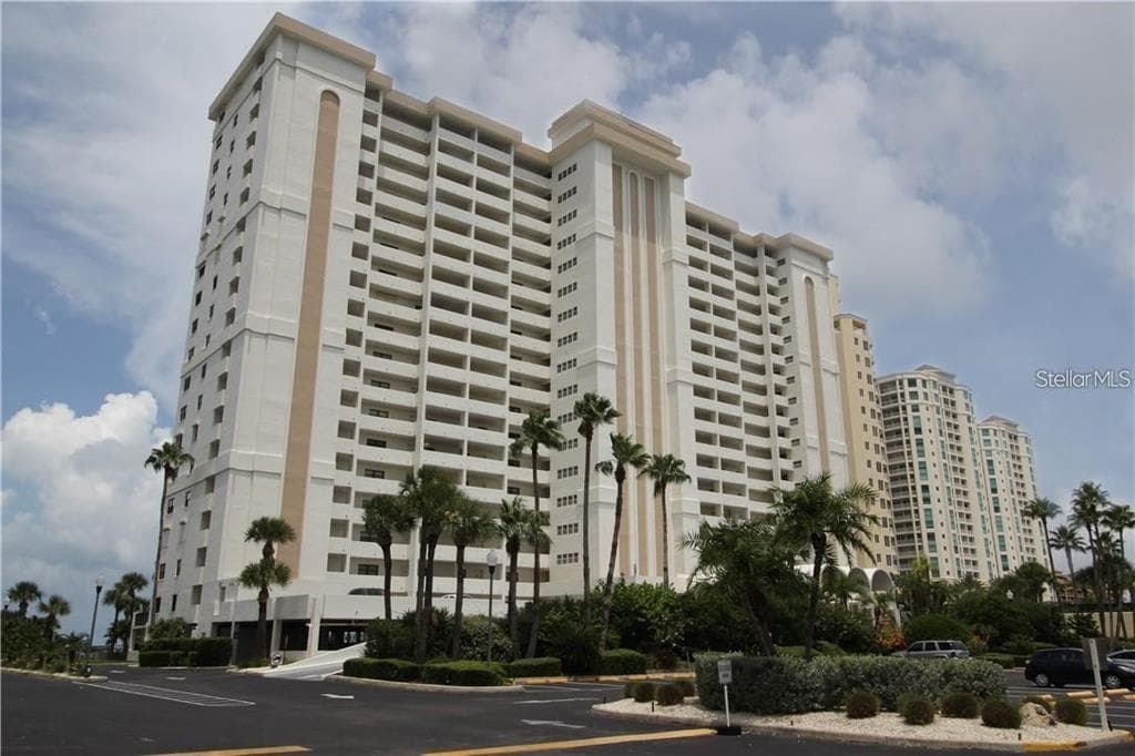 1230 GULF BOULEVARD UNIT 304 CLEARWATER, FL 33767