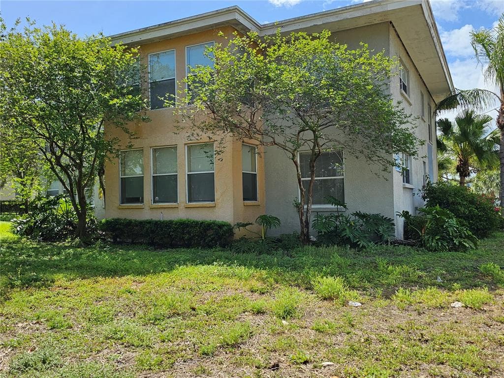 1365 DREW STREET UNIT 102 CLEARWATER, FL 33755
