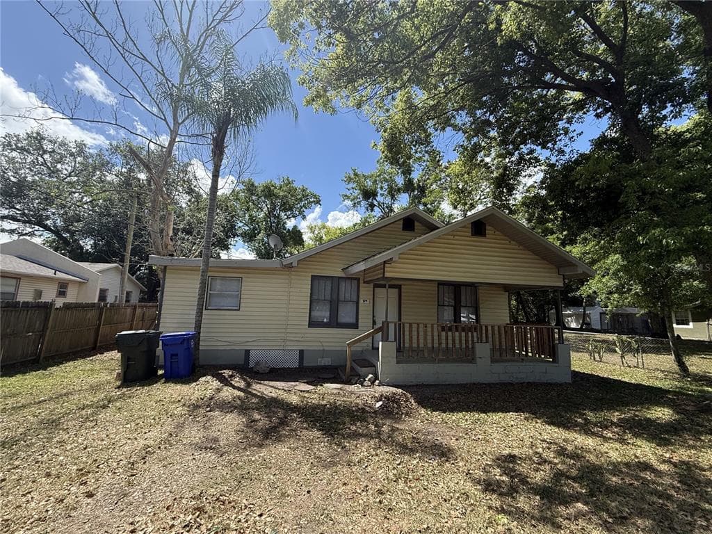314 W CRESCENT DRIVE LAKELAND, FL 33805