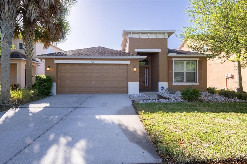7562 FOREST MERE DRIVE RIVERVIEW, FL 33578