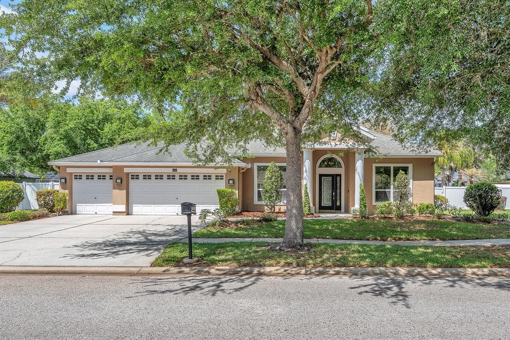 5613 LARK MEADOW PLACE