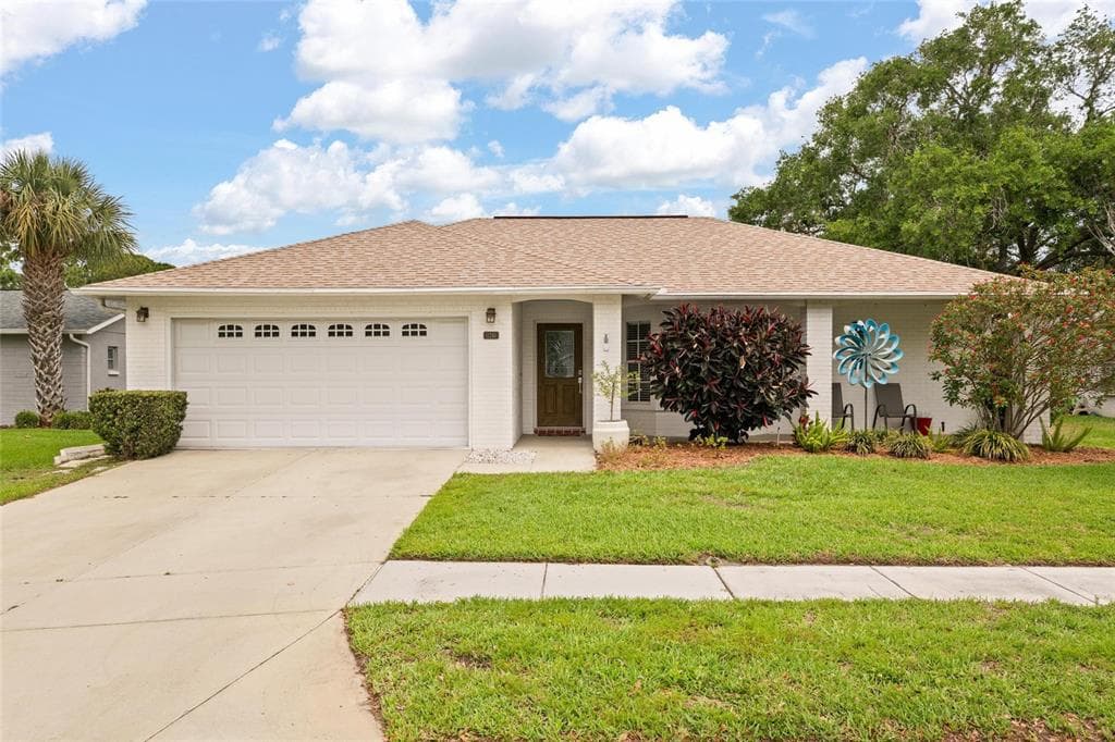 11241 ROLLINGWOOD DRIVE PORT RICHEY, FL 34668