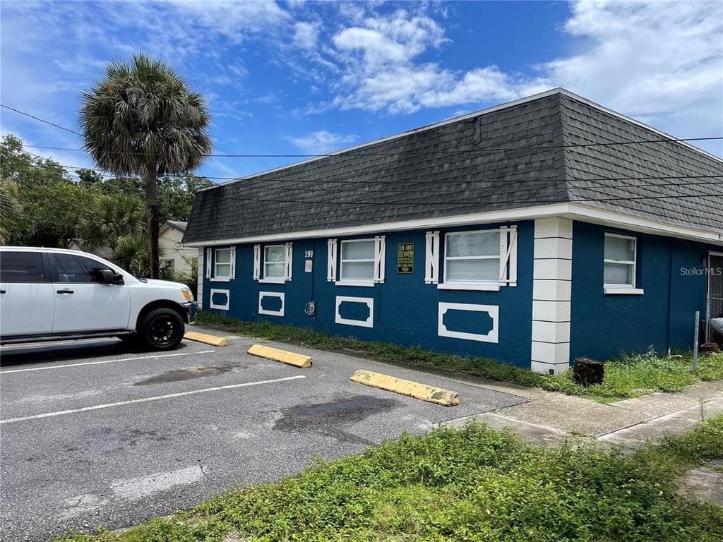 199 FULTON STREET NE UNIT 1 LARGO, FL 33771