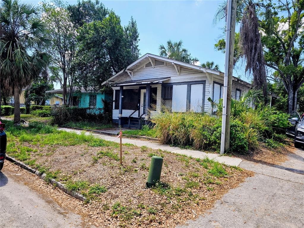 404 N FREMONT AVENUE