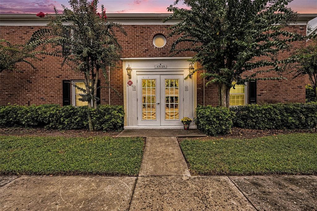 13725 JUNIPER BLOSSOM DRIVE UNIT 201 TAMPA, FL 33618