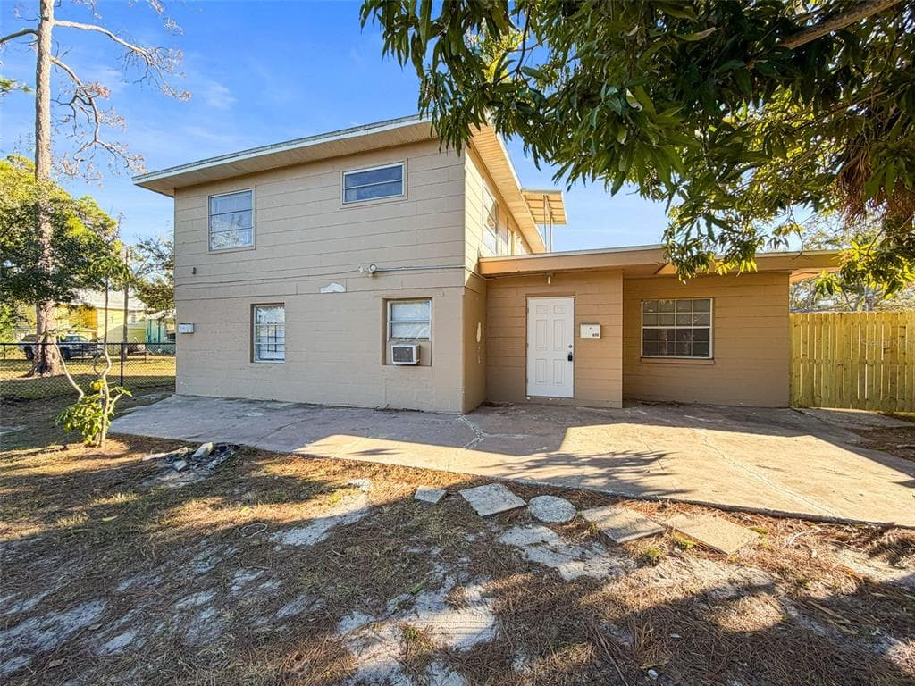 650 E HARBOR DRIVE S ST PETERSBURG, FL 33705