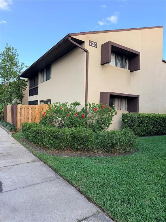 720 N VILLAGE DRIVE N UNIT 103