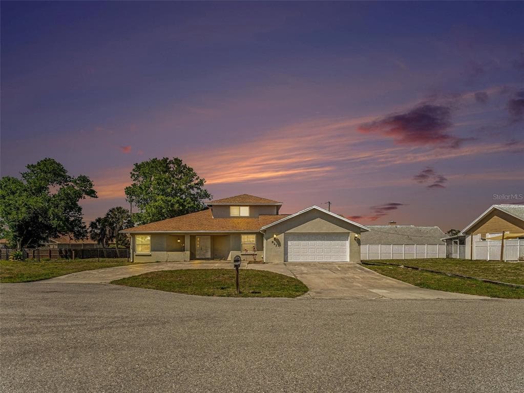 822 DIANE CIRCLE ENGLEWOOD, FL 34223
