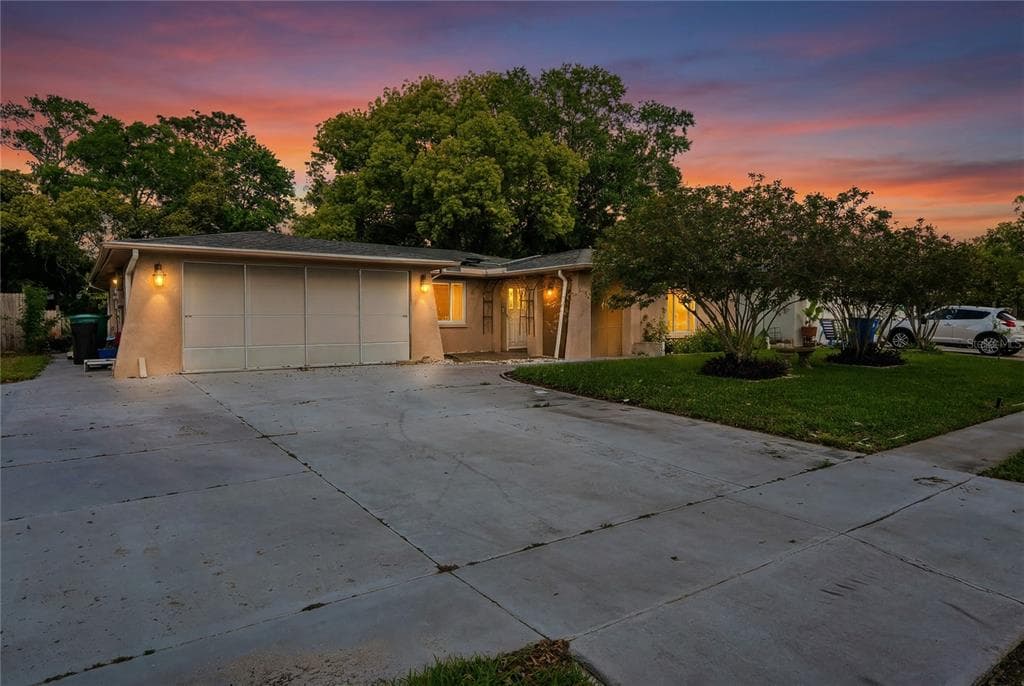 3122 BAHIA AVENUE HOLIDAY, FL 34690