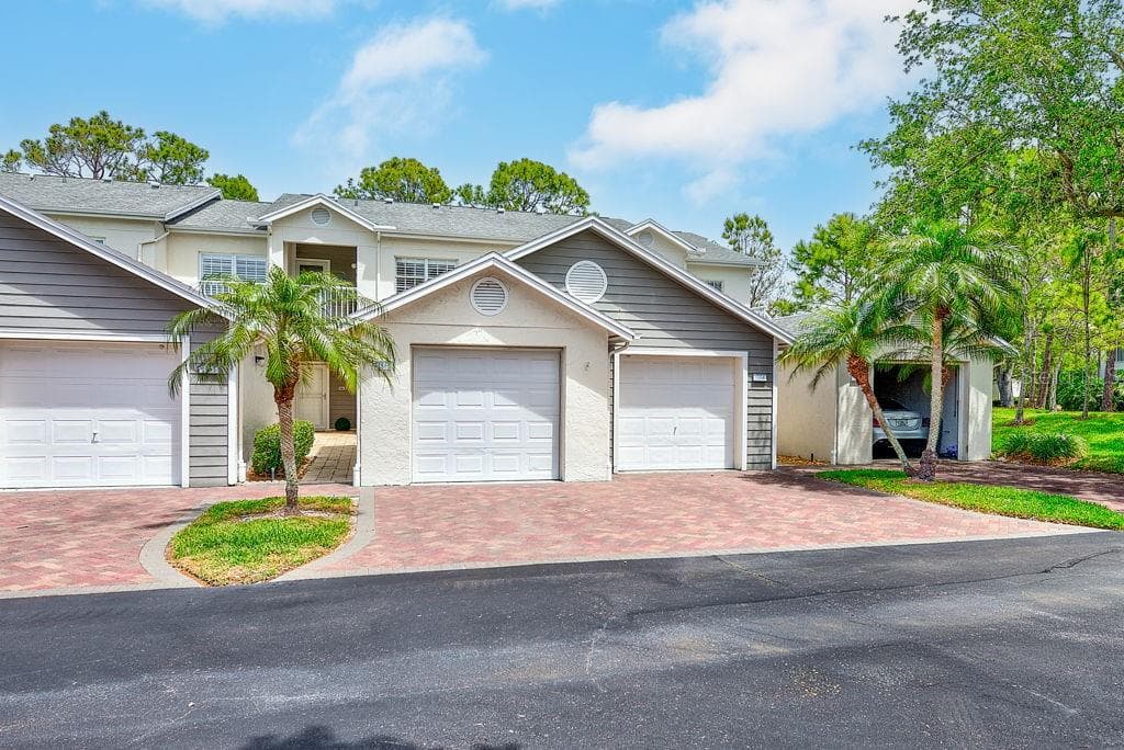 11500 SHIPWATCH DRIVE UNIT 1364 LARGO, FL 33774