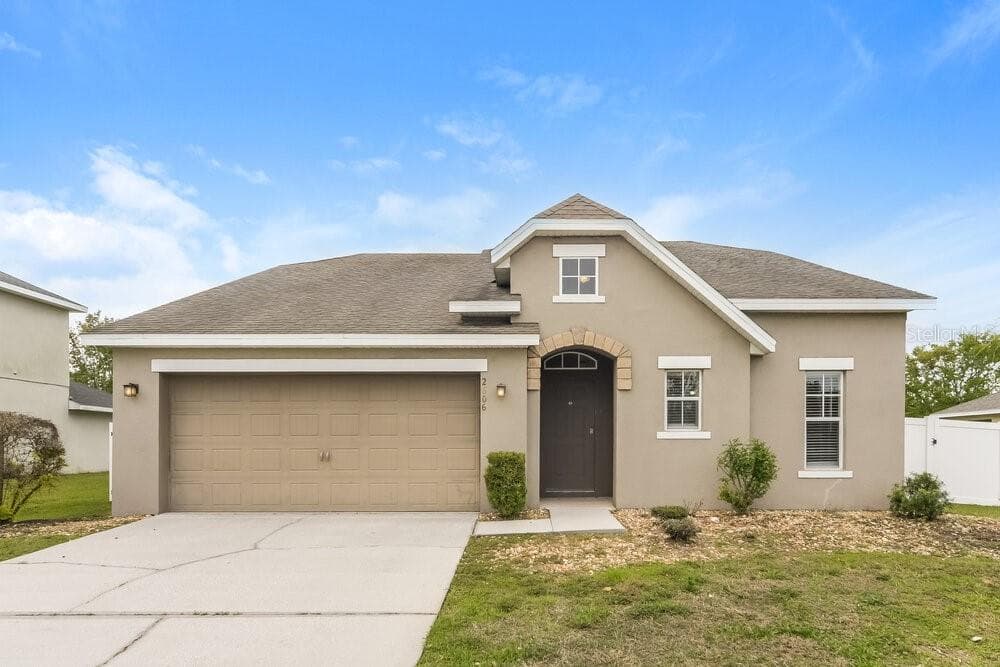 2606 CORSINI LANE KISSIMMEE, FL 34746