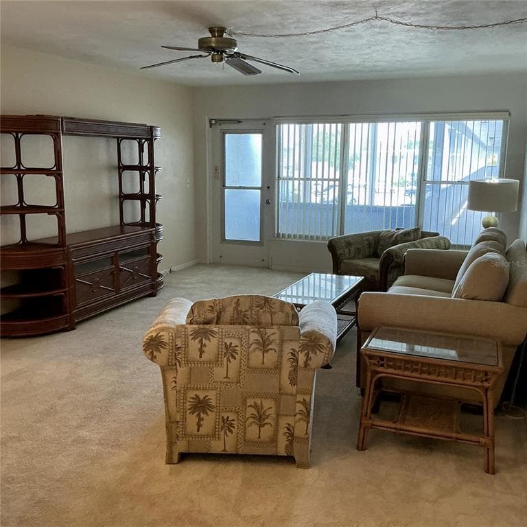 4300 58TH STREET N UNIT 1913 KENNETH CITY, FL 33709