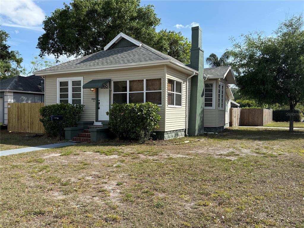 4666 IRIS STREET N ST PETERSBURG, FL 33714