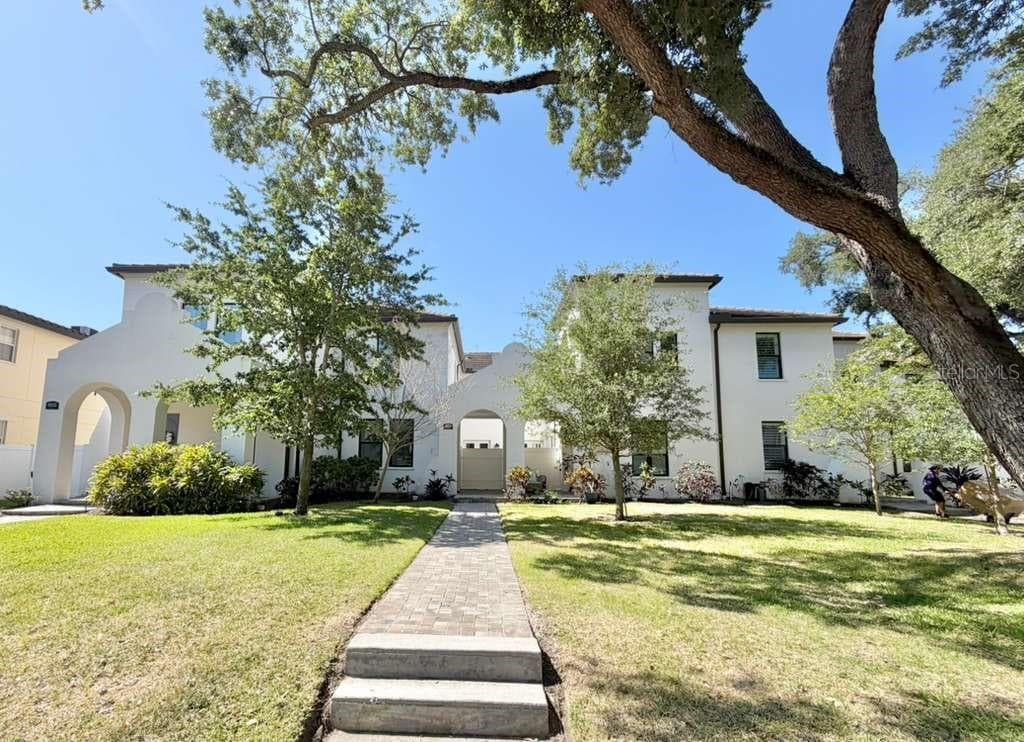 4606 W FIG STREET UNIT 2 TAMPA, FL 33609