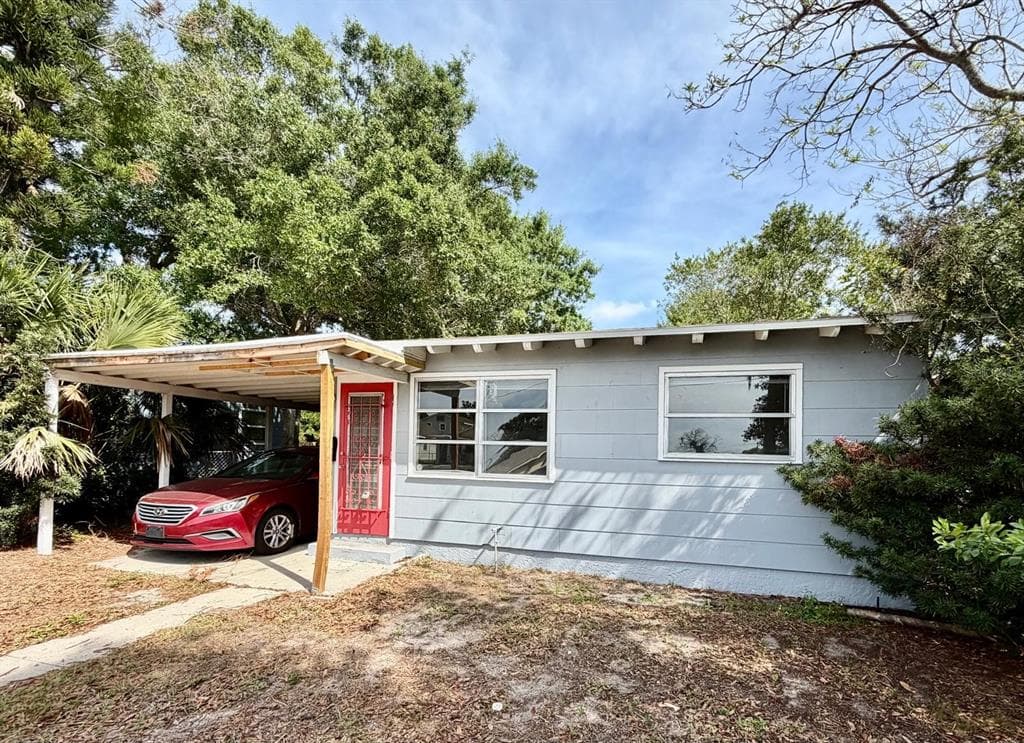 4627 19TH AVENUE S ST PETERSBURG, FL 33711