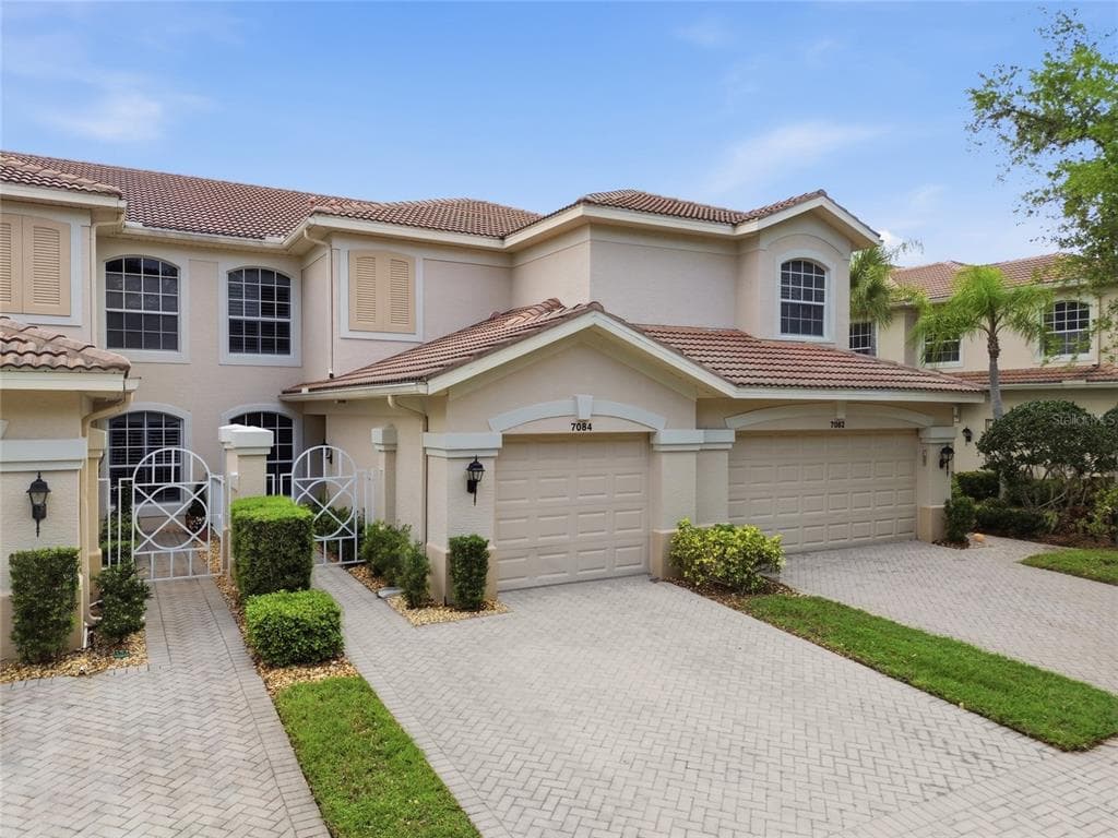7084 PROSPERITY CIRCLE UNIT 1102 SARASOTA, FL 34238