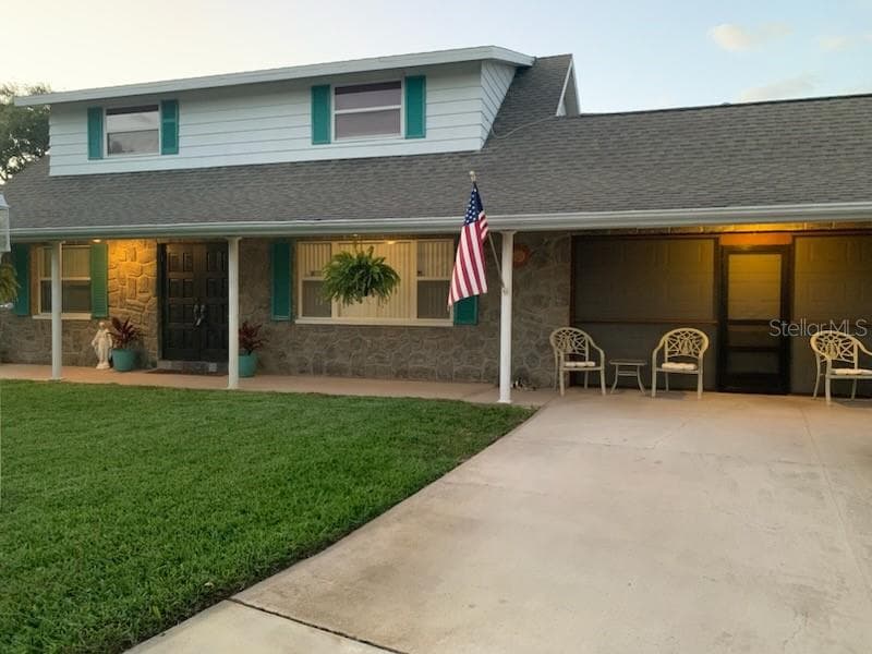 12465 MONARCH CIRCLE SEMINOLE, FL 33772