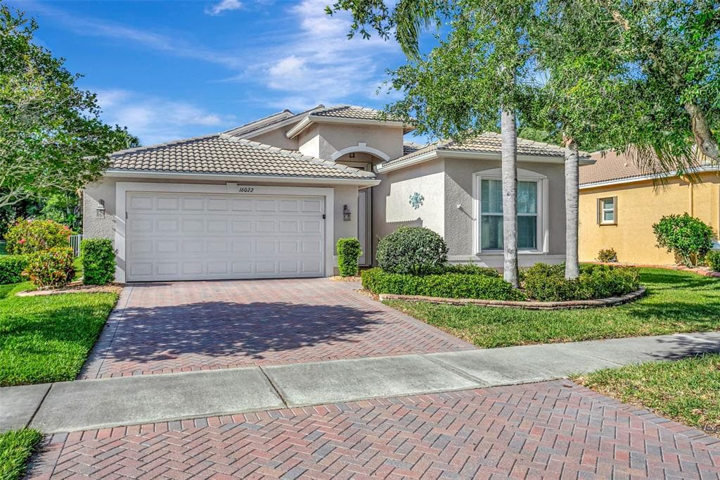 16022 GOLDEN LAKES DRIVE
