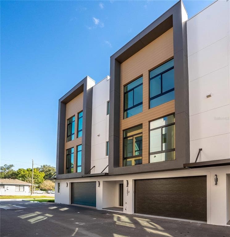 3002 W PLATT UNIT 3