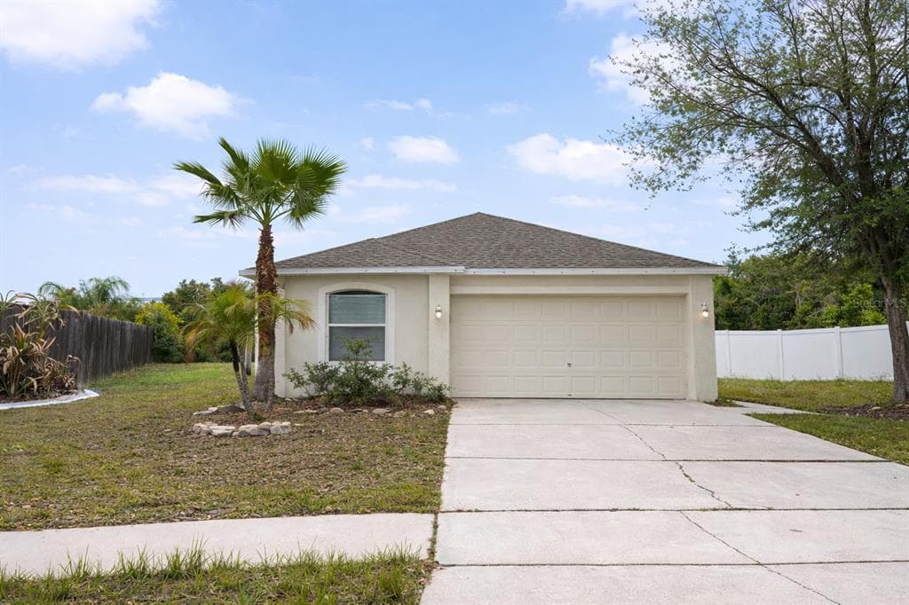 13630 SILVER CHARM COURT RIVERVIEW, FL 33569