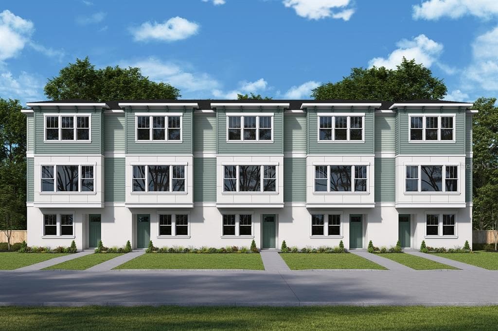 470 31ST WAY N ST PETERSBURG, FL 33713