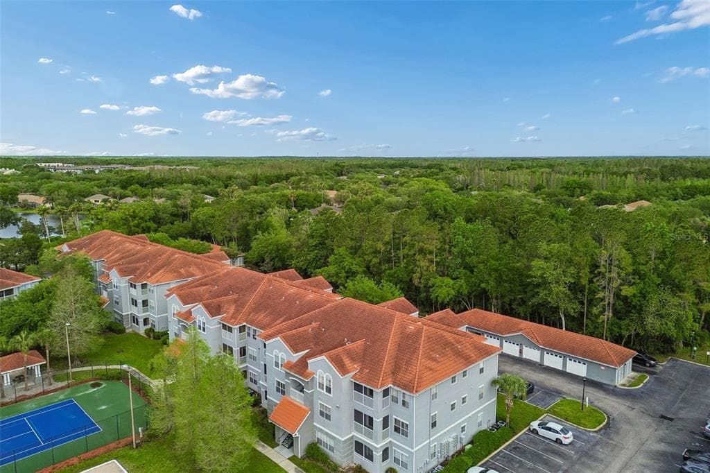18001 RICHMOND PLACE DRIVE UNIT 1030