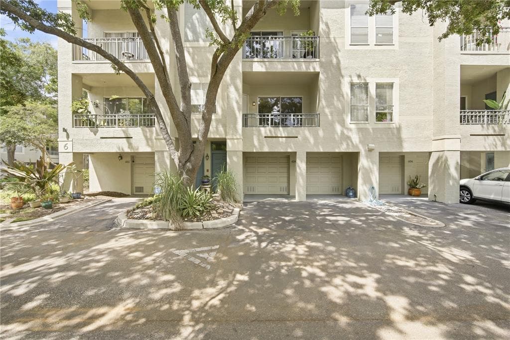 604 SEASCAPE WAY