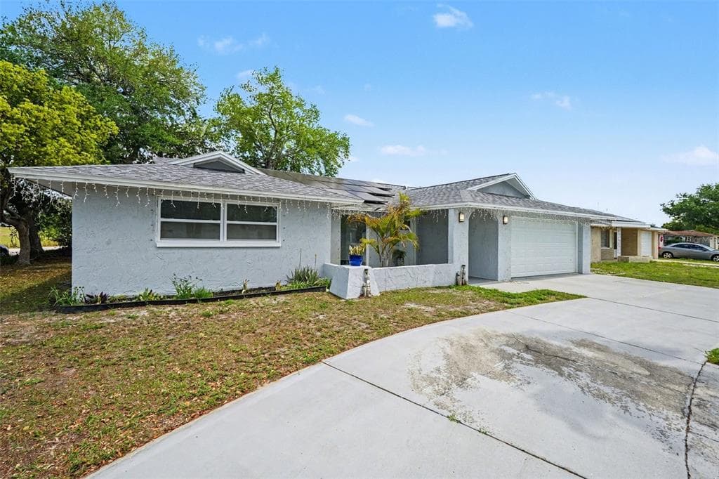 11828 BINGHAM DRIVE PORT RICHEY, FL 34668