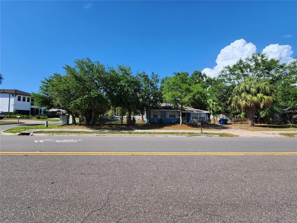 4423 W EUCLID AVENUE TAMPA, FL 33629