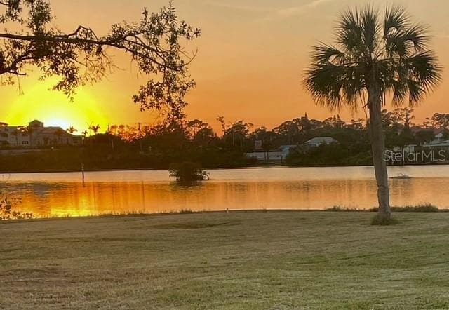 307 DONA DRIVE NOKOMIS, FL 34275