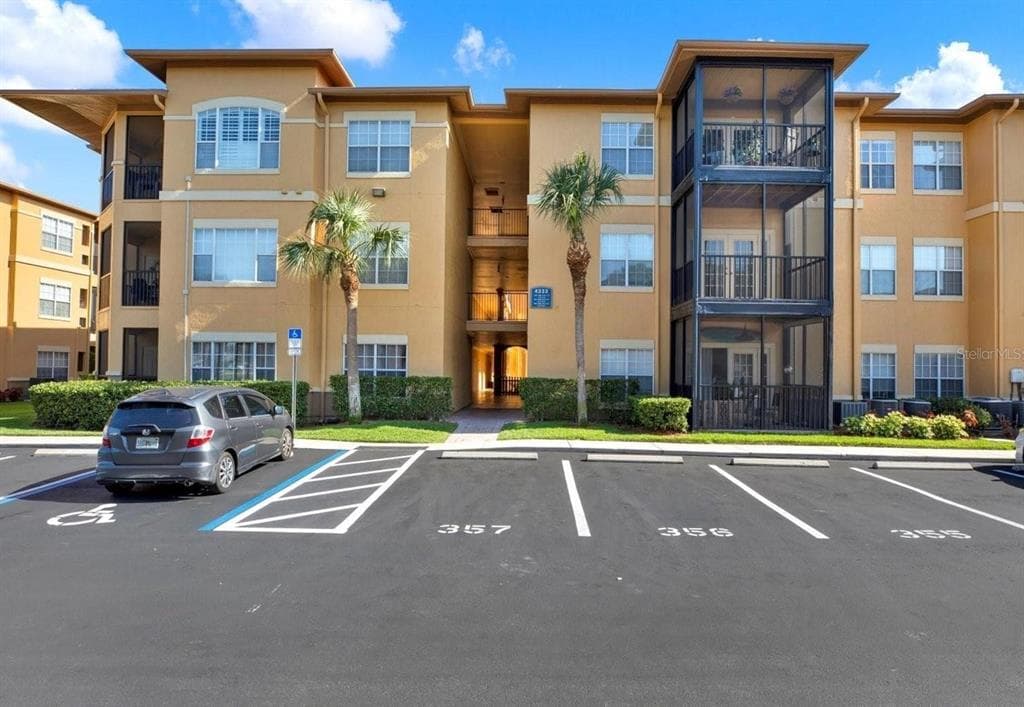 4333 BAYSIDE VILLAGE DRIVE UNIT 229
