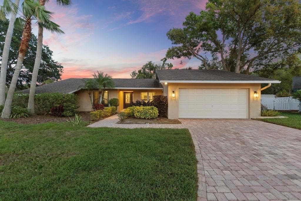 3102 WESSON WAY TAMPA, FL 33618
