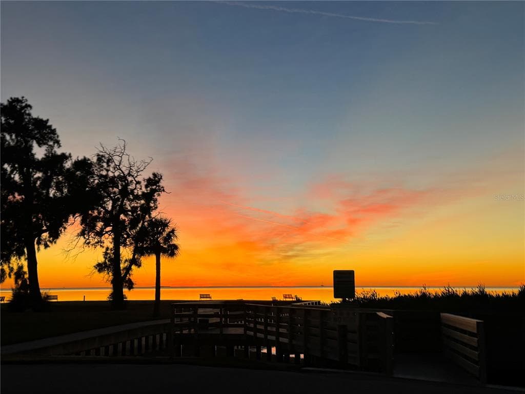 654 WINDRUSH BAY DRIVE UNIT 654 TARPON SPRINGS, FL 34689