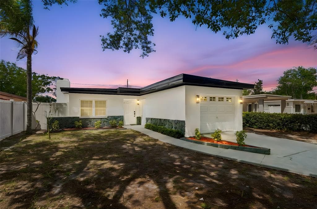 7439 37TH AVENUE N ST PETERSBURG, FL 33710