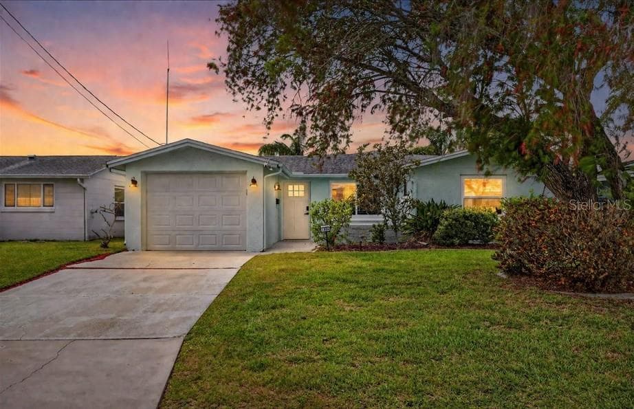 4953 BLUE HERON DRIVE NEW PORT RICHEY, FL 34652