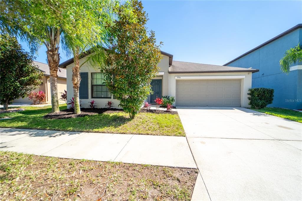 9708 SAGE CREEK DRIVE RUSKIN, FL 33573