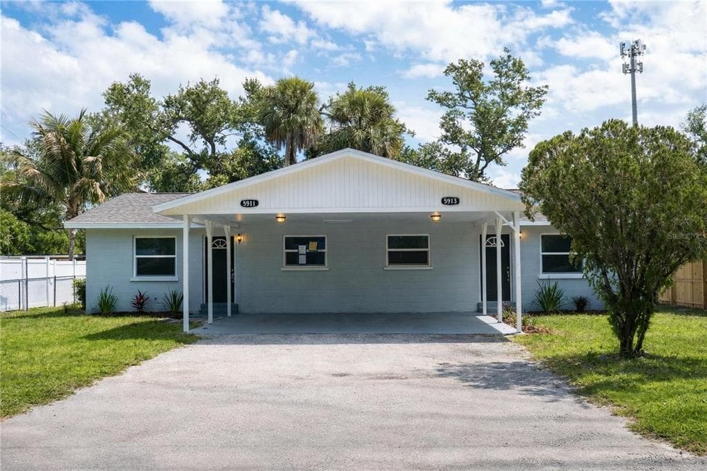 5511 13TH STREET E BRADENTON, FL 34203