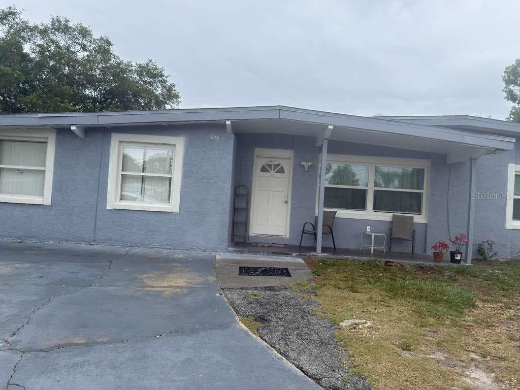 1756 CLEMATIS LANE