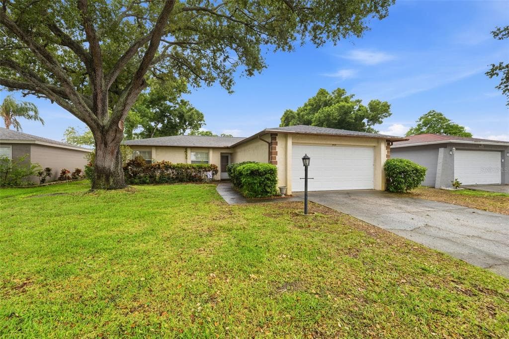 6430 CEDARBROOK DRIVE S PINELLAS PARK, FL 33782